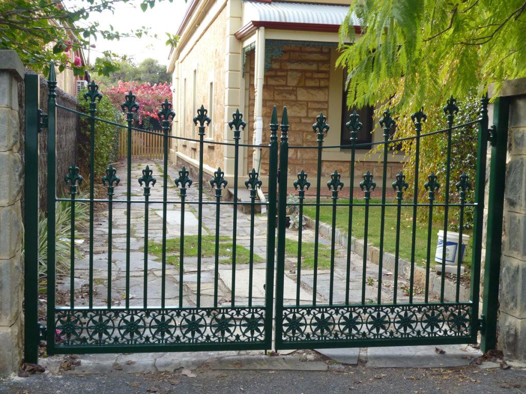 Gate Top DHP9-01 – weldable mild steel – Discount Hardware Products