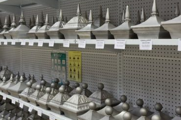 post capital display